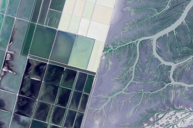 10 ảnh vệ tinh đẹp nao lòng từ Google Earth: Sự sắp đặt thần kỳ của tạo hóa xứng tầm tác phẩm triệu đô - Ảnh 7.