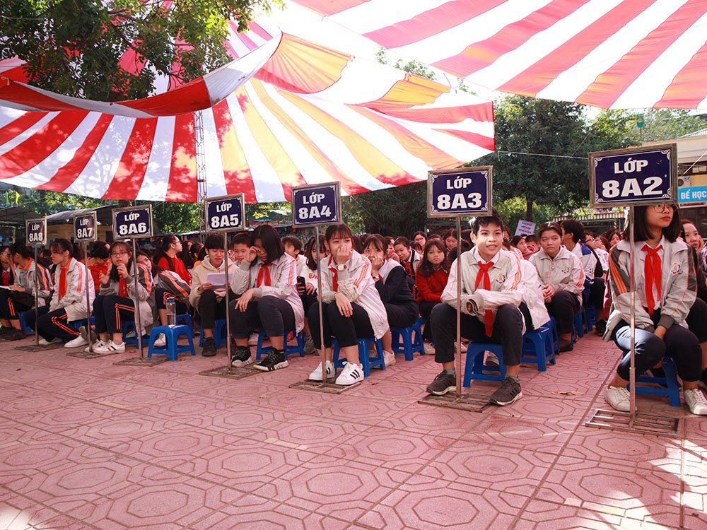 Hà Nội cho học sinh lớp 8, 9 toàn thành phố ôn tập trực tuyến 7 môn học