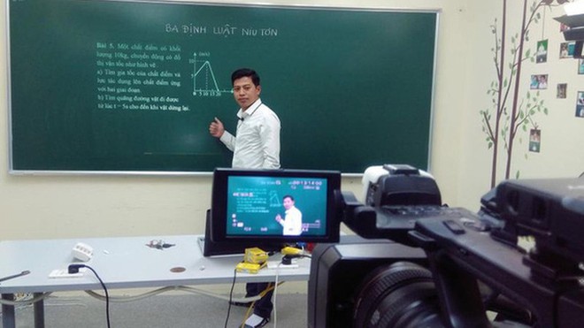 Hà Nội dạy học trên truyền hình cho học sinh lớp 9, lớp 12 từ hôm nay