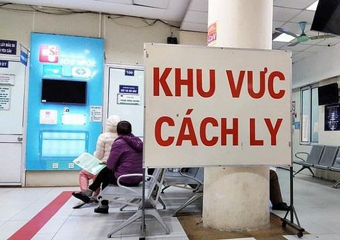 Việt Nam cách ly, giám sát 10.000 người, tạm miễn thị thực với công dân Italia