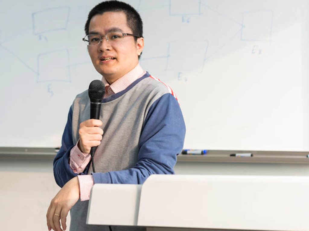 8X Việt học nhờ máy tính trở thành tiến sĩ công nghệ, dạy ở ĐH Hàn Quốc