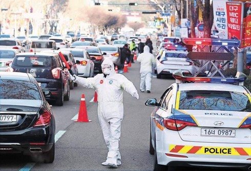 Hành khách từ Hàn Quốc về Việt Nam bắt buộc phải khai tờ khai y tế