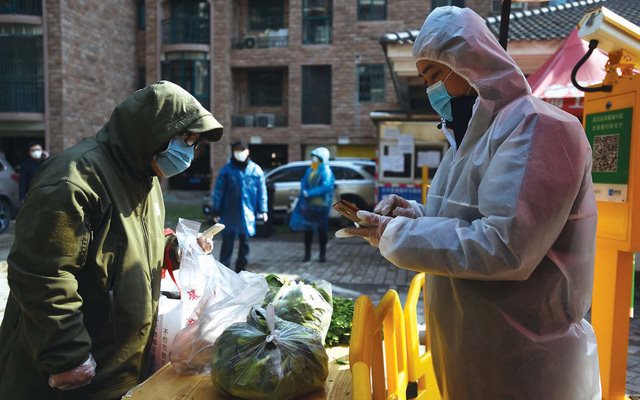 Ai là người đầu tiên nhiễm Covid-19 trên thế giới?