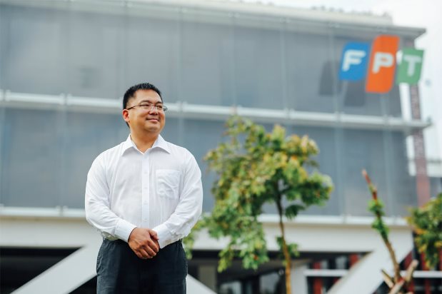 Ông Hoàng Nam Tiến thay bà Chu Thị Thanh Hà làm Chủ tịch FPT Telecom