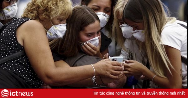 Xem Tây và ta chống dịch Covid-19