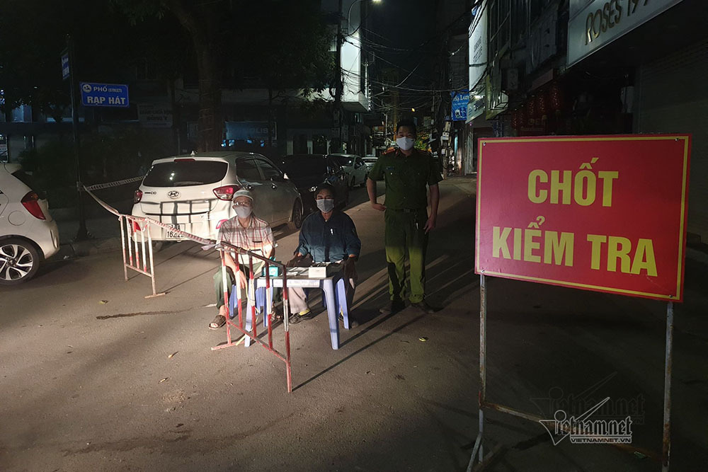 Người Hạ Long ra đường sau 22h không chính đáng sẽ đưa về khu tập trung