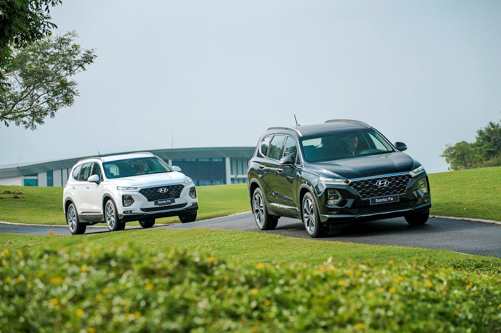 Doanh số xe Hyundai tiếp tục giảm mạnh