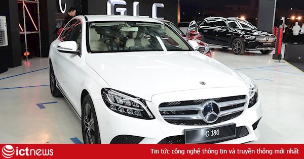 Loạt xe sang ồ ạt đổ bộ vào thị trường Việt