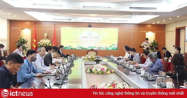 Bộ trưởng Bộ TT&TT: 