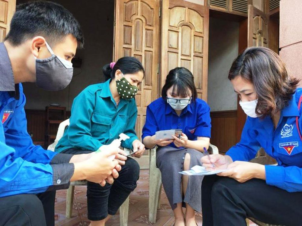 100% đoàn viên thanh niên hoàn thành khai báo y tế trên app NCOVI | Trước ngày 29/3, hơn 6,3 triệu đoàn viên thanh niên tham gia hỗ trợ khai báo y tế qua app NCOVI | Đoàn thanh niên chung tay hỗ trợ khai báo y tế, app NCOVI vượt mốc 2 triệu lượt tải