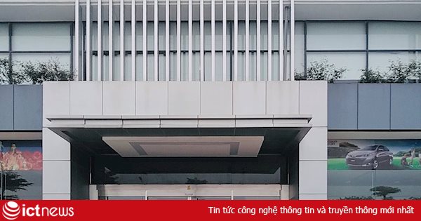 Showroom, đại lý bán xe đồng loạt đóng cửa, thị trường ô tô Hà Nội “đóng băng”