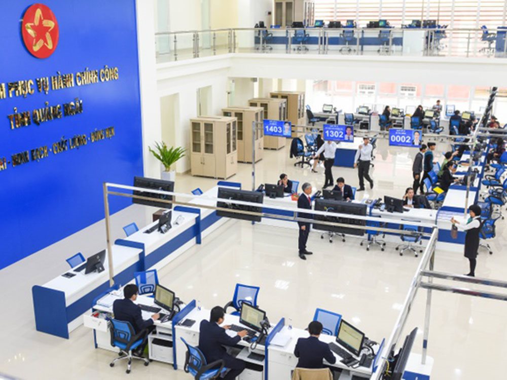 Quảng Ngãi tạm dừng nhận hồ sơ tại Trung tâm hành chính công tỉnh vì Covid-19 | Tạm dừng nhận hồ sơ trực tiếp, Quảng Ngãi đề nghị cá nhân, tổ chức nộp online, qua bưu điện