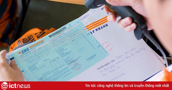 VietnamPost thuê riêng chuyến bay tuyến Hà Nội-TP.HCM để đảm bảo chất lượng dịch vụ EMS