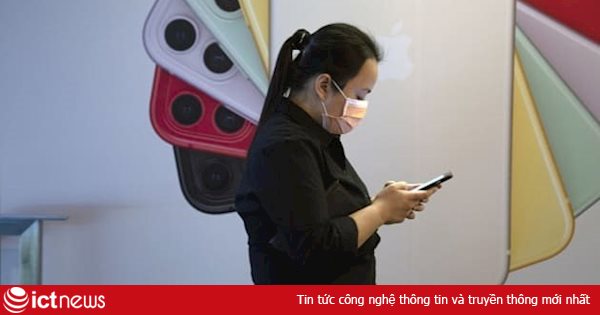 Apple vừa cập nhật iOS, cho phép mọi người mở khóa máy khi đang đeo khẩu trang dễ dàng hơn