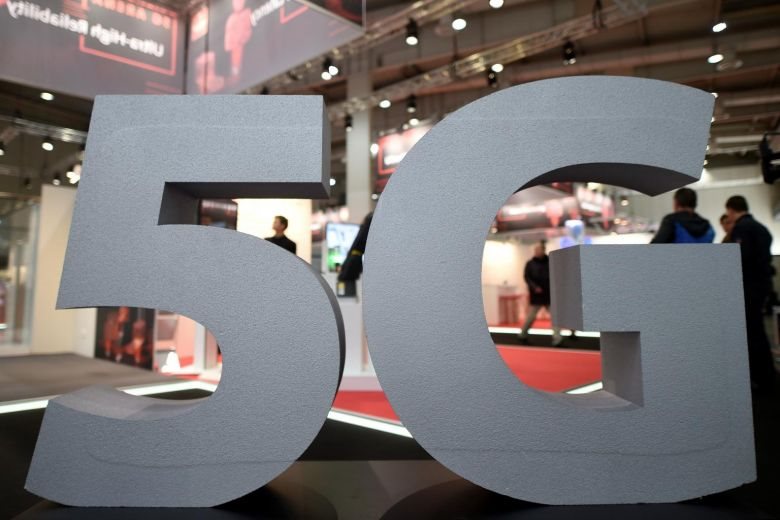 Singapore công bố nhà mạng thắng giấy phép 5G