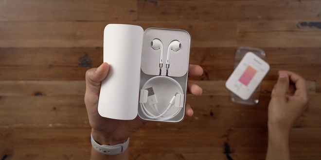 Apple dùng chiêu để ép người dùng mua AirPods