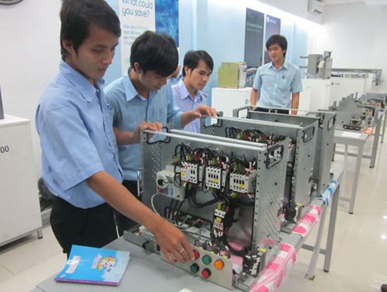 thuê dịch vụ CNTT