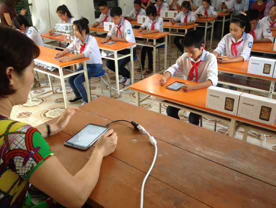đầu tư tablet cho học sinh