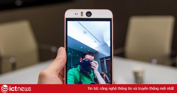 HTC trình làng smartphone 