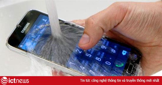 Cập nhật giá bán 4 smartphone cao cấp có khả năng chống nước