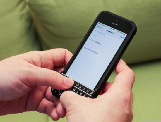 vỏ bảo vệ Typo, BlackBerry, iPhone, phụ kiện iPhone, bàn phím qwerty