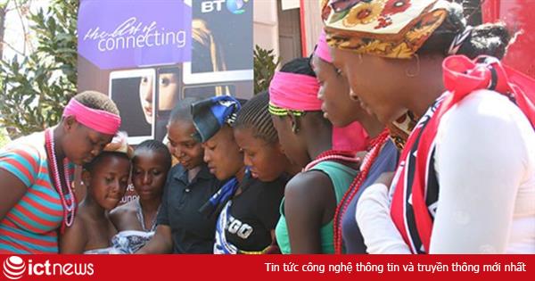 Nam Phi: Máy bán Coca-Cola trở thành điểm phát Wi-Fi miễn phí