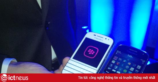 BlackBerry Q10 giảm giá sốc: Chọn Q10 hay Bold 9900?