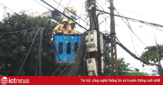 Khách hàng bị gián đoạn dịch vụ khi Hà Nội ra tay xóa mạng nhện cáp viễn thông