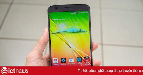 Điện thoại màn hình cong LG G Flex lên Android 4.4 Kitkat