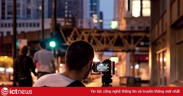 Chụp ảnh bằng smartphone với phụ kiện của... DSLR