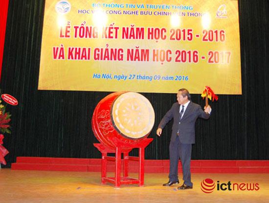 Nhiệm vụ ưu tiên hàng đầu của PTIT là đào tạo đội ngũ trí thức giỏi - ảnh 2