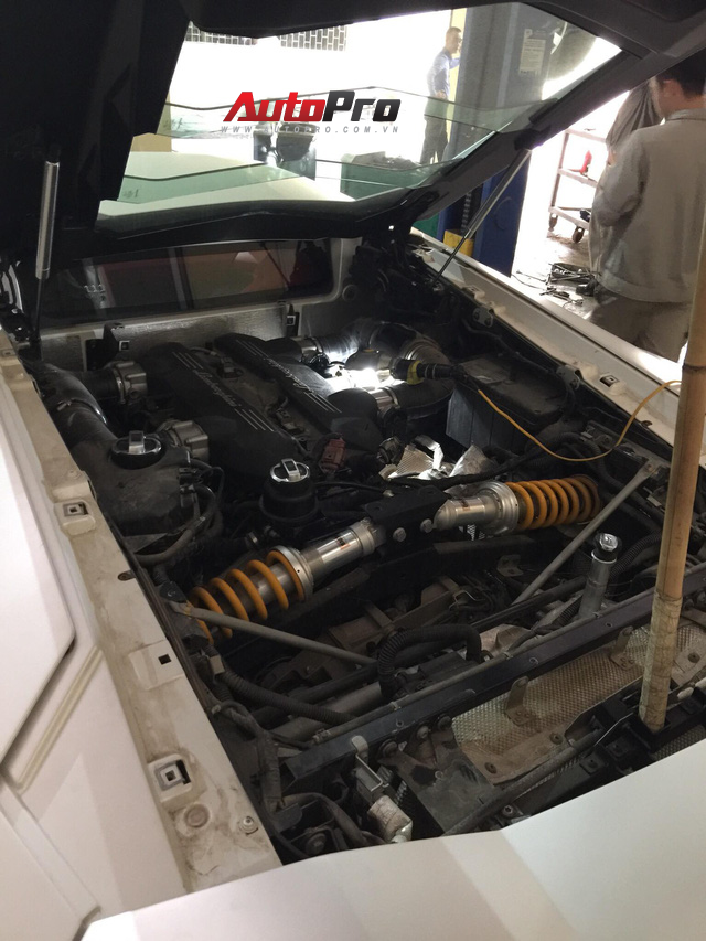 Sửa siêu xe Lamborghini kiểu Việt Nam - Chuyên gia cũng phải giật mình - Ảnh 5.