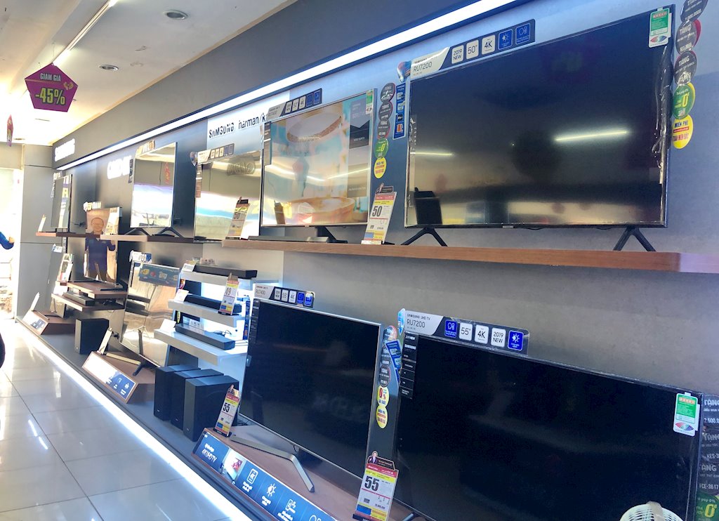 TV Asanzo chưa kịp lên kệ siêu thị đã bị gỡ vì nghi án 