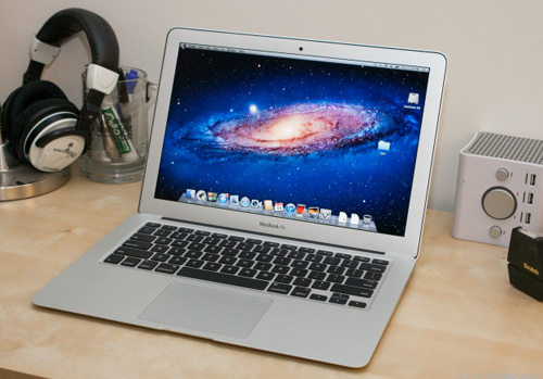 MacBook_Air_13-inch.jpg