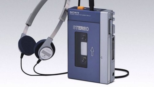 walkman-580-90.jpg