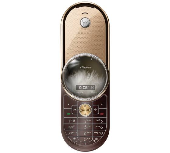 Motorola-Aura-Diamond-Edition-3.jpg