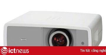Máy chiếu Sanyo PLV-Z700 mới