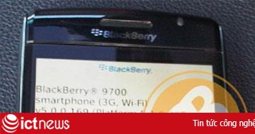BlackBerry 9700 đã lộ ảnh