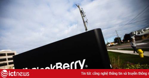 BlackBerry báo lỗ gần 1 tỉ USD