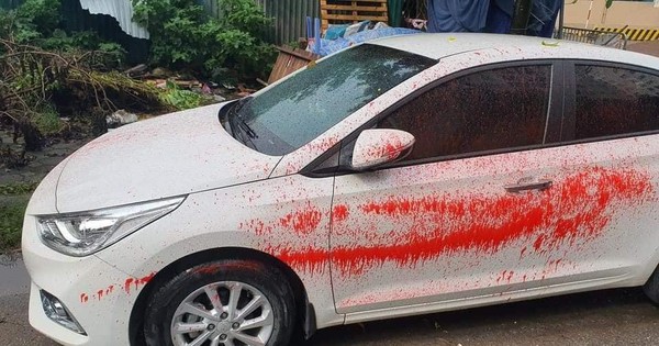 Hà Nội: Hơn chục ô tô bị tạt sơn ở khu đô thị Trung Văn
