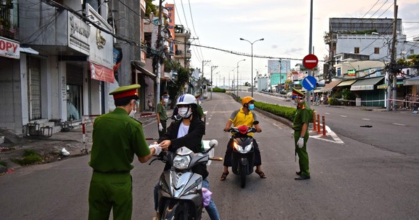 TP.HCM giãn cách xã hội thêm 30 ngày, loại hình kinh doanh nào được hoạt động?