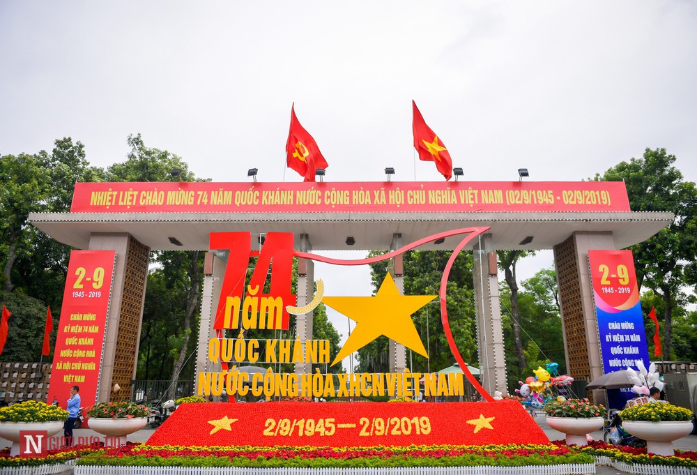 Nghe VietNamNet: Đề xuất thêm 3 ngày nghỉ dịp Quốc khánh