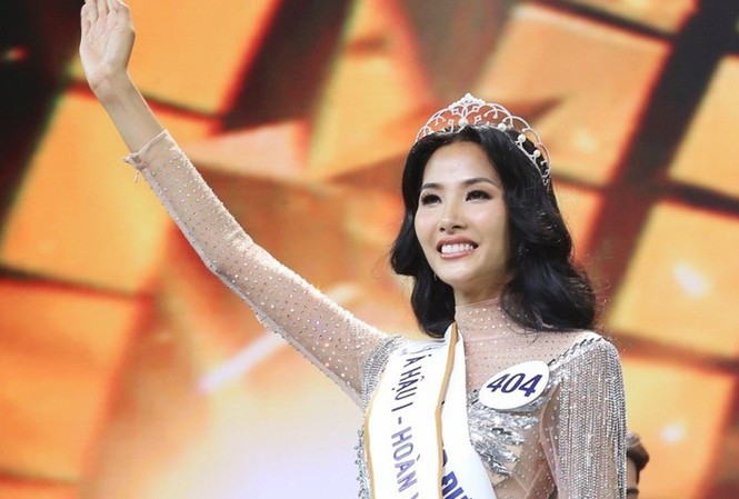 Nghe VietNamNet: Chung kết Miss Universe 2019: Chờ Hoàng Thuỳ được xướng tên!
