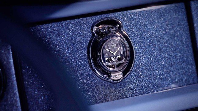 Rolls-Royce tung cặp đồng hồ 'cực phẩm' cho chủ xe Boat Tail ảnh 13