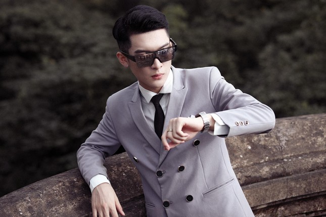 Nam sinh điển trai là thủ khoa ngành Nghệ thuật hóa trang ảnh 7