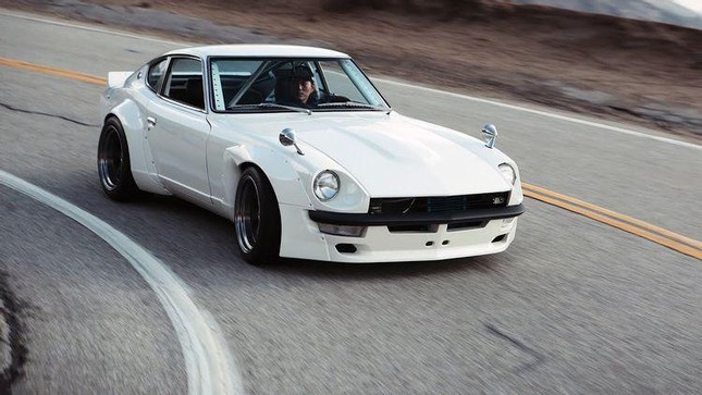 Loạt xe ấn tượng của dàn diễn viên chính 'Fast and Furious 9' ảnh 9