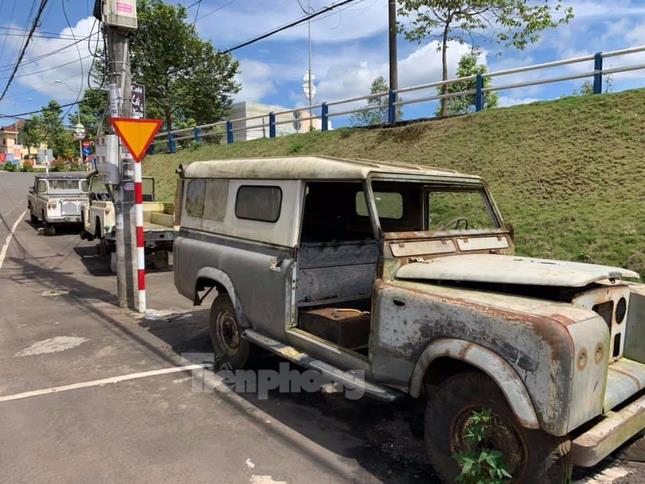 Ba chiếc Land Rover đời cổ của chàng kỹ sư tại Lâm Đồng ảnh 2