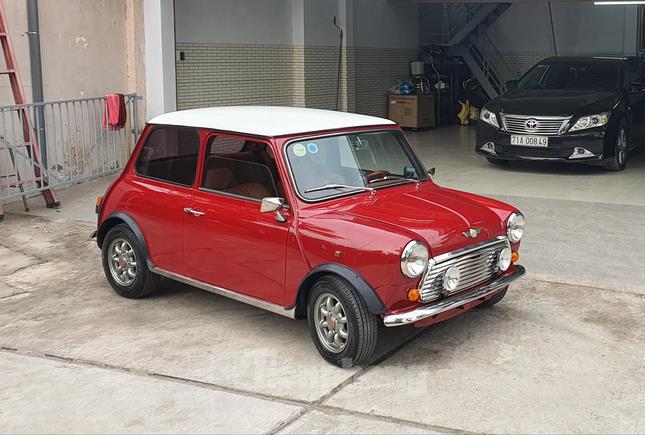 Tái hiện Mini Cooper phong cách Mr Bean tại Bến Tre ảnh 1