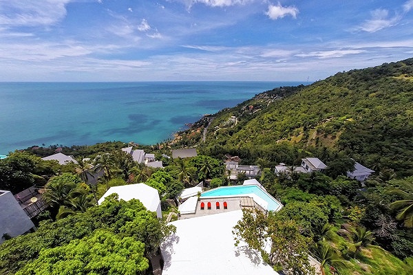 Ngắm khu biệt thự 'chênh vênh' bên vách đá nhìn ra biển tuyệt đẹp - ảnh 4