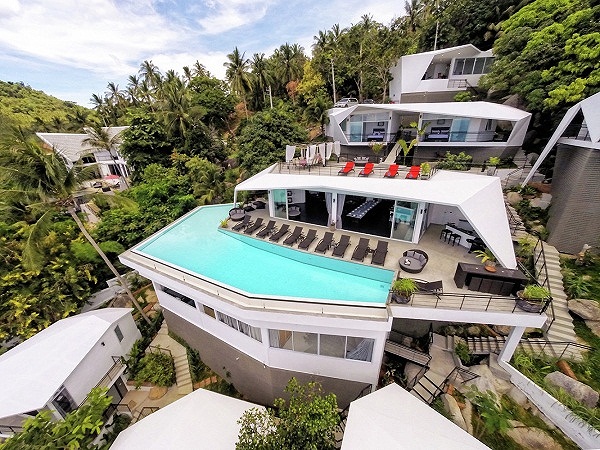 Ngắm khu biệt thự 'chênh vênh' bên vách đá nhìn ra biển tuyệt đẹp - ảnh 6